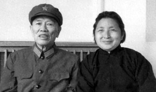 leyu体育app-有人说邓华不敢指挥对越自卫反击，邓：不是不敢，恐难保证打胜仗